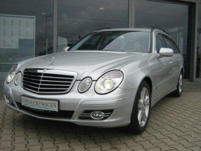 LHD MERCEDES E CLASS